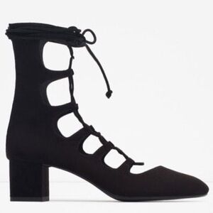 Zara Women’s Basic Black Lace Up Block Heels Booties Boho Witchy Goth Neutral 8
